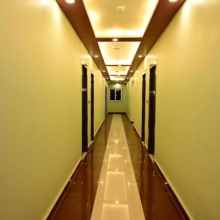 בודהגאיה Hotel Gm International מראה חיצוני תמונה