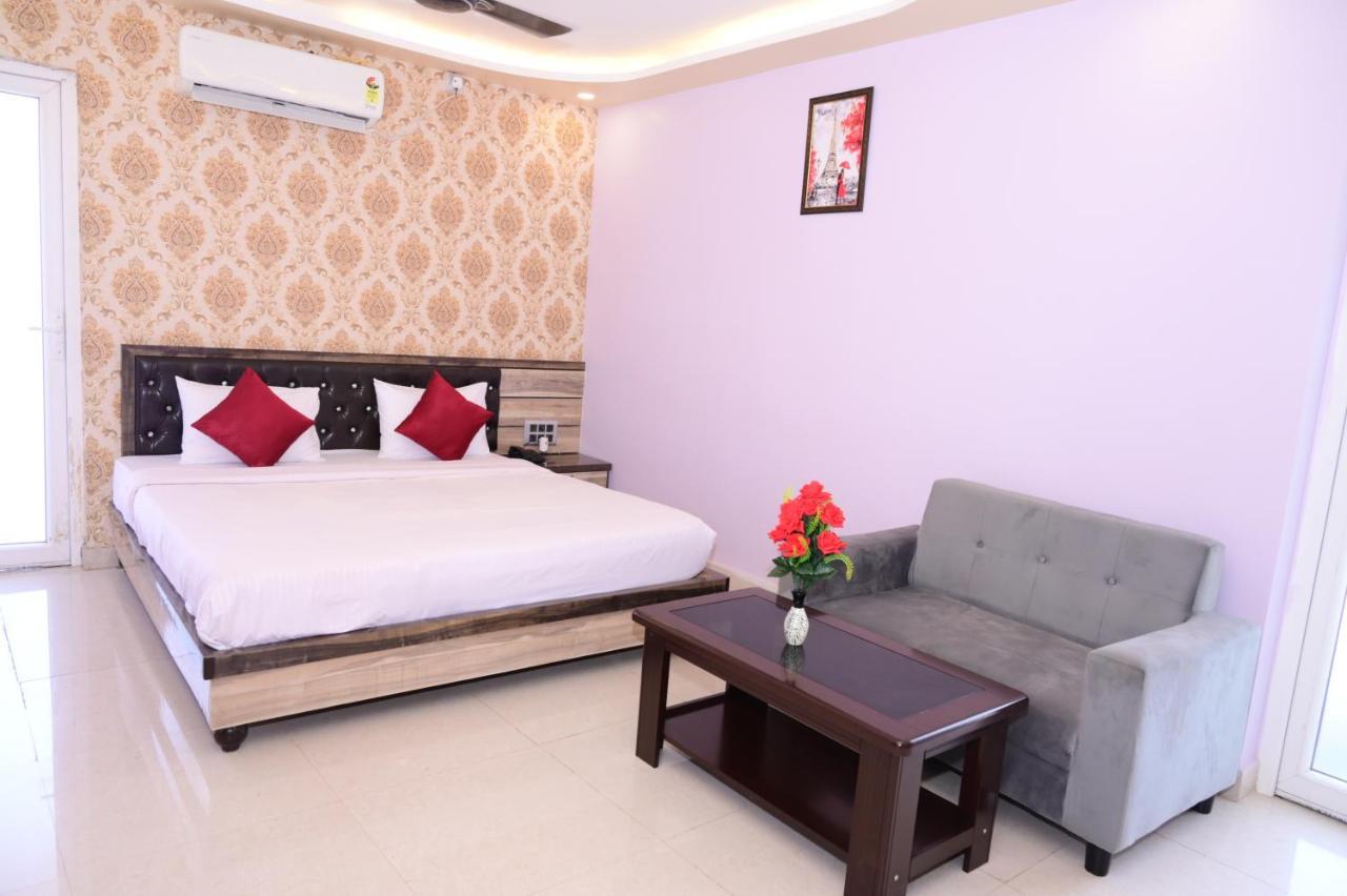 בודהגאיה Hotel Gm International מראה חיצוני תמונה