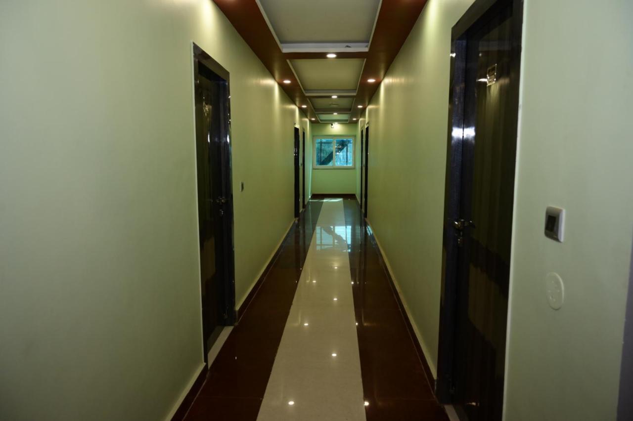 בודהגאיה Hotel Gm International מראה חיצוני תמונה